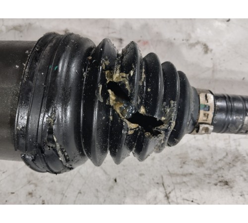 Привод(полуось) передний правый