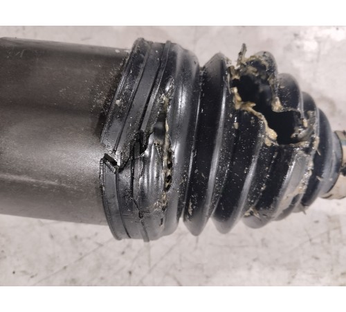 Привод(полуось) передний правый