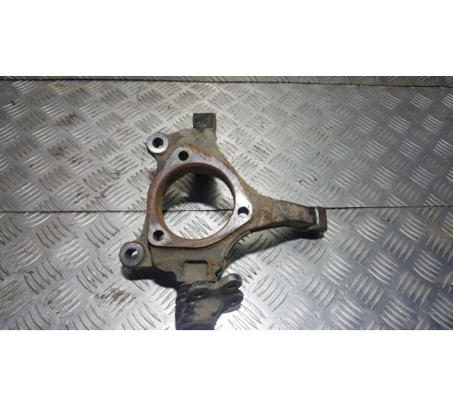 Кулак поворотный перед. лев.