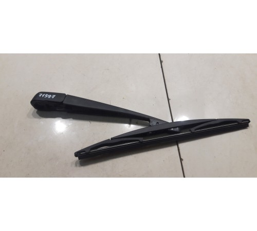 Поводок стеклоочистителя (задний)