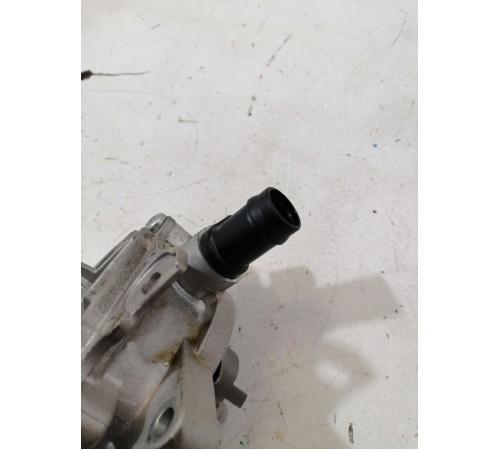 Насос вакуумный