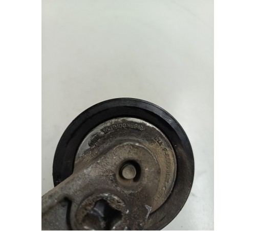 Ролик натяжитель