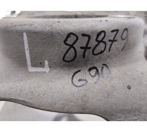 Опора (кронштейн) амортизатора передняя левая