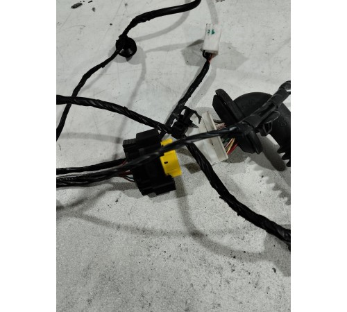 Электропроводка двери задняя правая