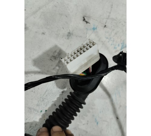 Электропроводка двери задняя правая