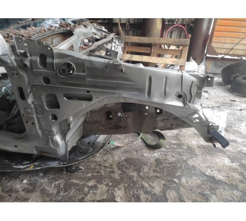 Лонжерон (передний, правый)