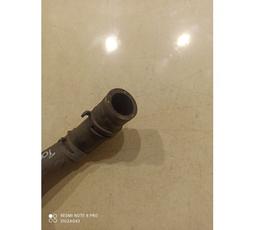 Патрубок системы охлаждения