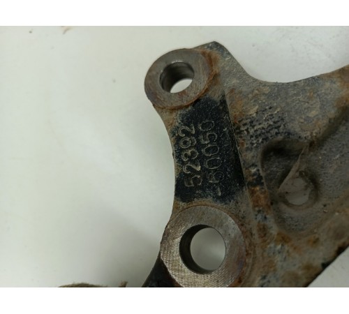 Кронштейн переднего редуктора