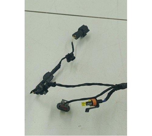 Электропроводка двери передняя левая