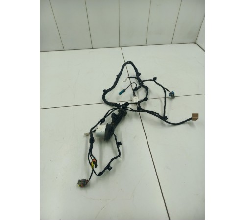 Электропроводка двери передняя левая