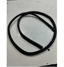 Уплотнитель двери(задний правый)