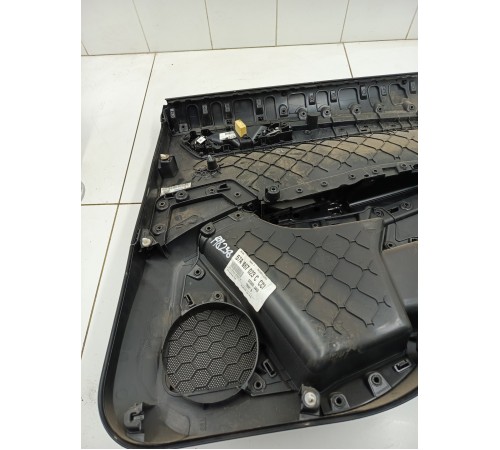 Обшивка двери задняя левая