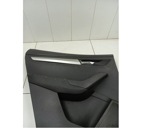 Обшивка двери задняя левая