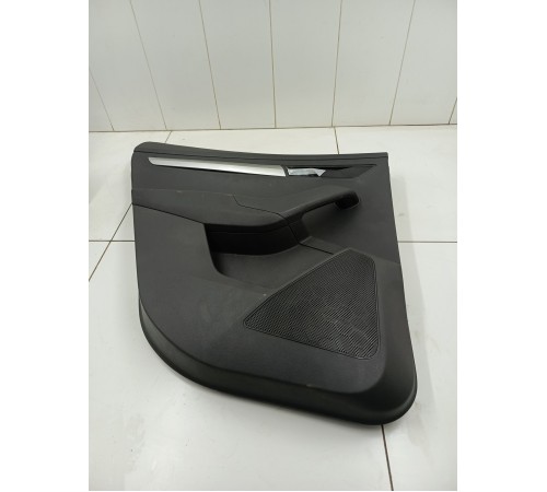 Обшивка двери задняя левая