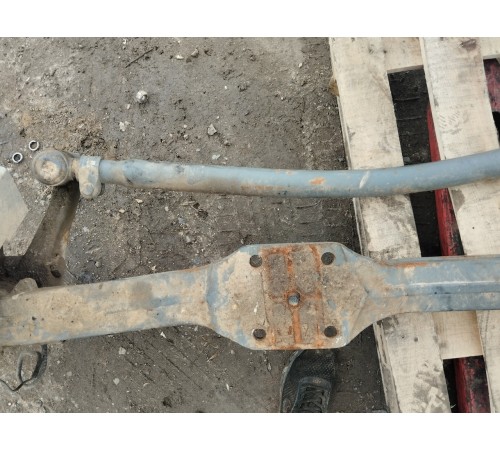 Балка подвески передняя в сборе