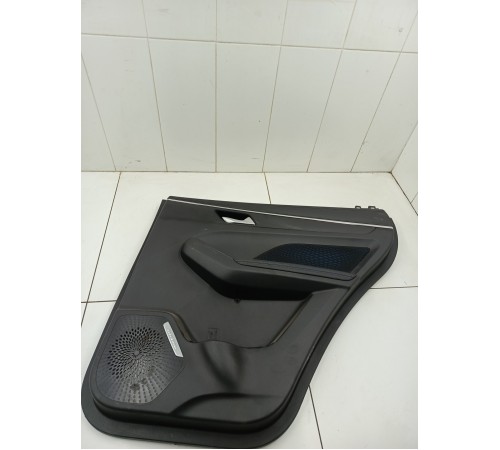 Обшивка двери задняя правая