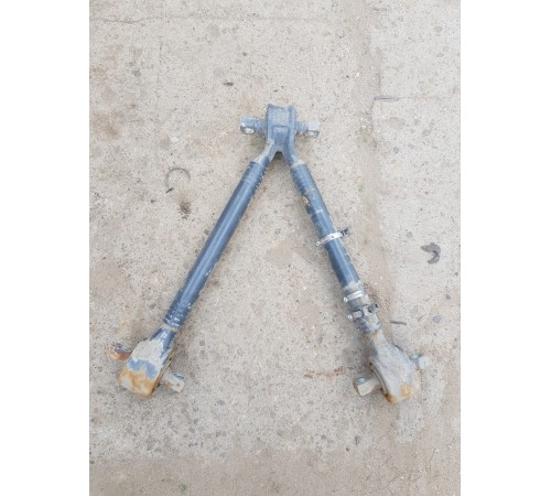 Тяга реактивная V-образная