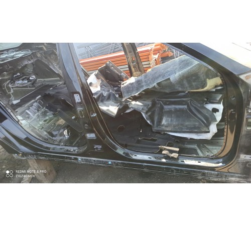 Порог со стойкой(правый)