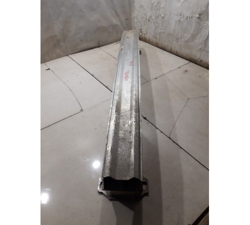 Усилитель заднего бампера