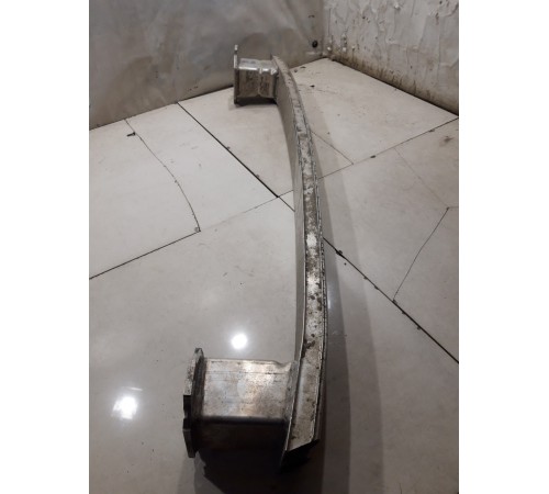 Усилитель заднего бампера