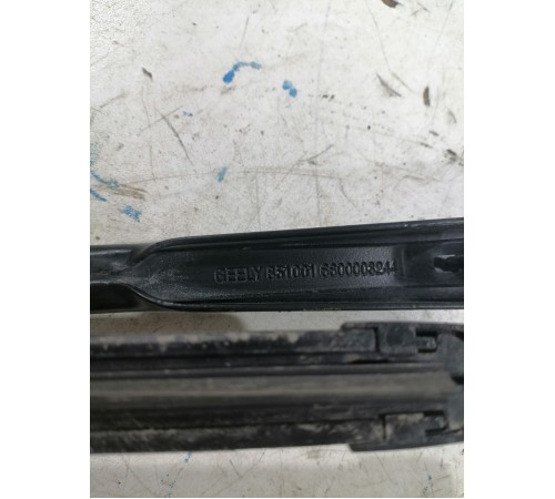 Поводок стеклоочистителя 