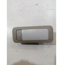 Плафон внутреннего освещения салона 