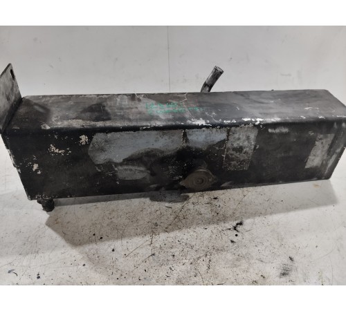 Бачок охлаждающей жидкости