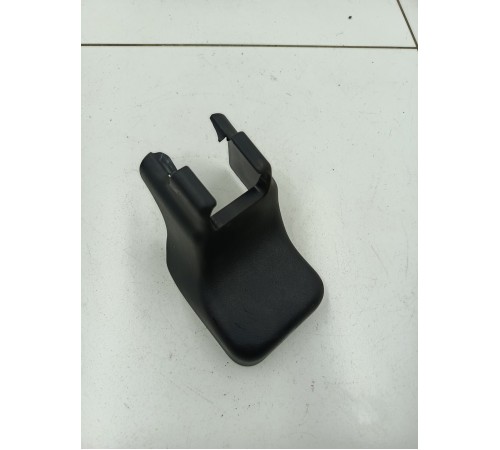 Накладка сиденья передняя правая