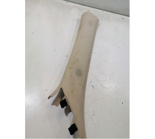 Обшивка стойки передняя левая