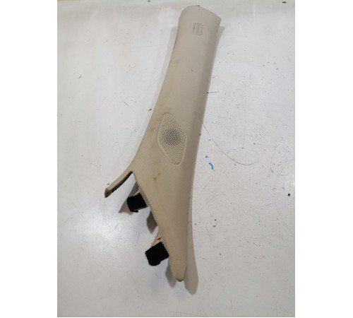 Обшивка стойки передняя левая