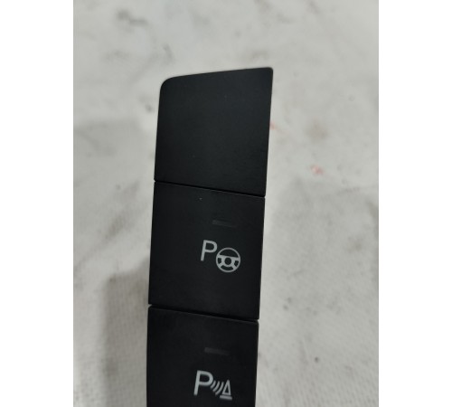 Блок кнопок многофункциональный центральной консоли