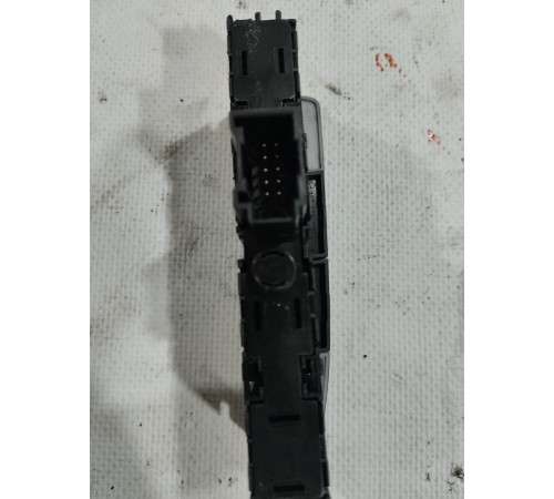 Блок кнопок многофункциональный центральной консоли