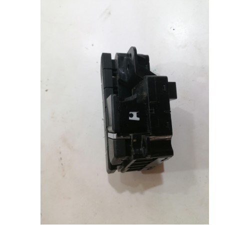 Блок кнопок центральной консоли