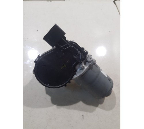 Моторчик стеклоочистителя передний