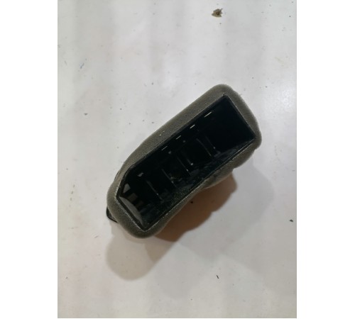 Воздуховод салона правый