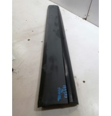 Накладка двери передняя левая нижняя, молдинг