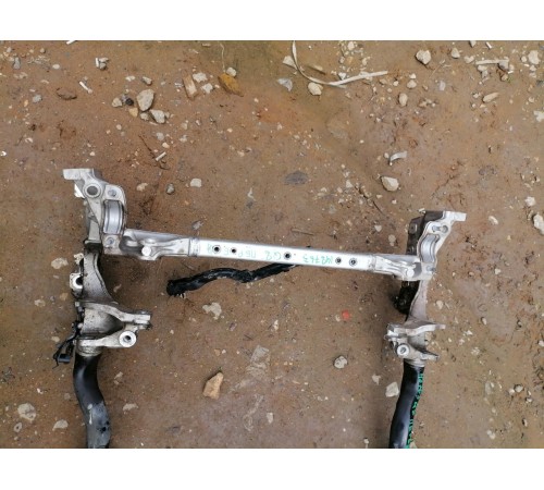 Балка передняя , подрамник