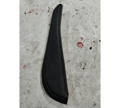 Накладка (пластик) багажника задняя левая