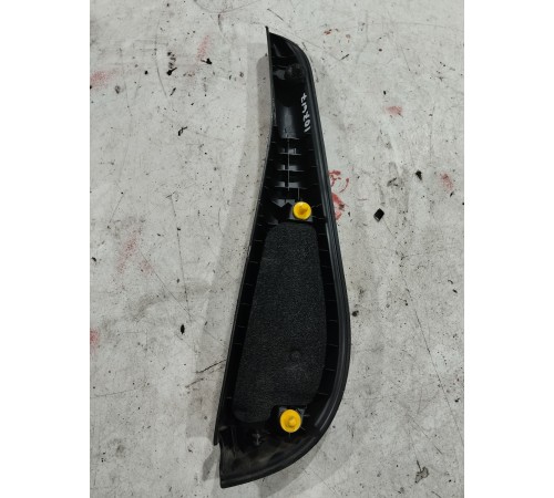 Накладка (пластик) багажника задняя левая