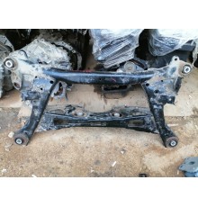 Балка подвески задняя , подрамник