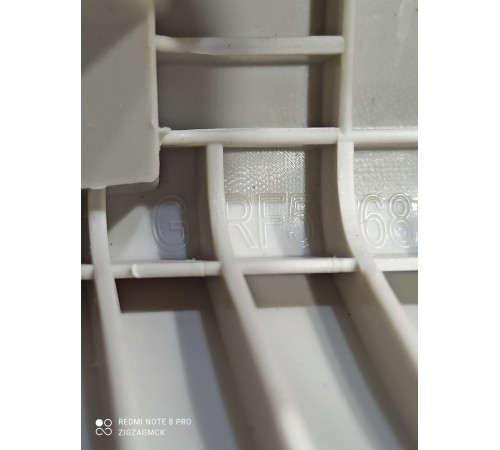 Обшивка стойки лобового стекла(левая)