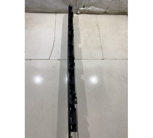 Полка багажника (вентиляционная)