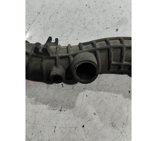 Патрубок воздушного фильтра