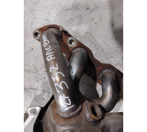 Катализатор с выхлопным коллектором