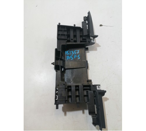 Кронштейн крепления монитора