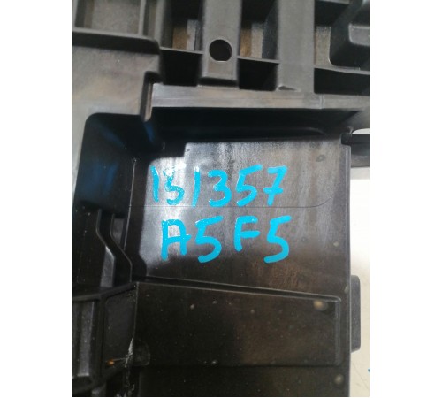 Кронштейн крепления монитора