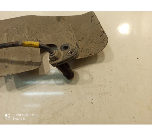 Датчик ABS(передний правый)