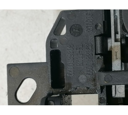 Ручка двери передняя левая наружная