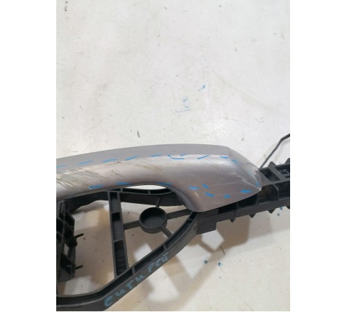 Ручка двери передняя левая наружная