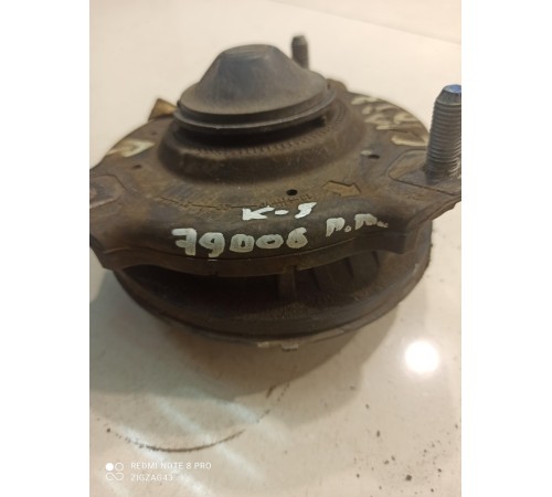 Опора амортизатора(передняя правая)